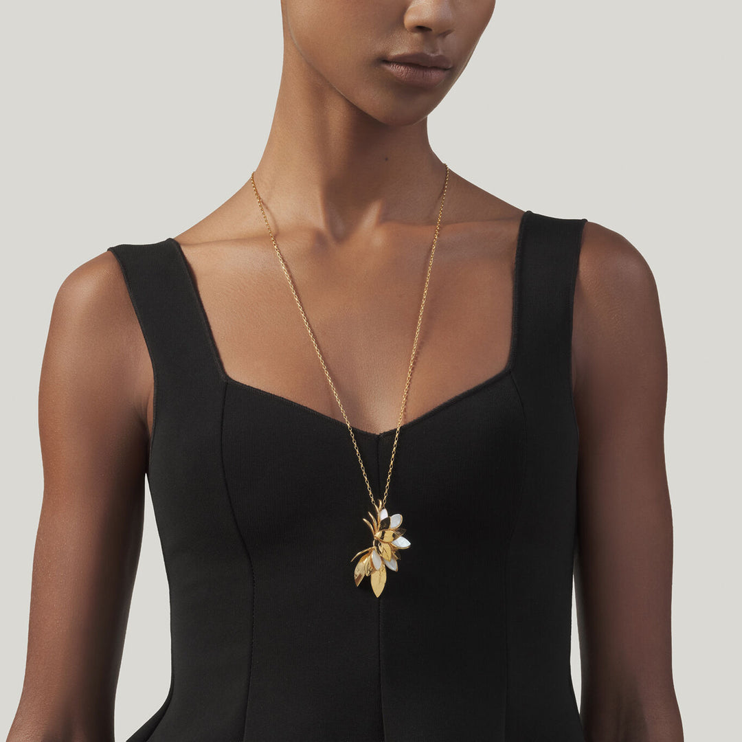 Giovanni Raspini mother-of-pearl skin pendant Necklace in 18 kt gold plated 925 silver and mother-of-pearl 12520