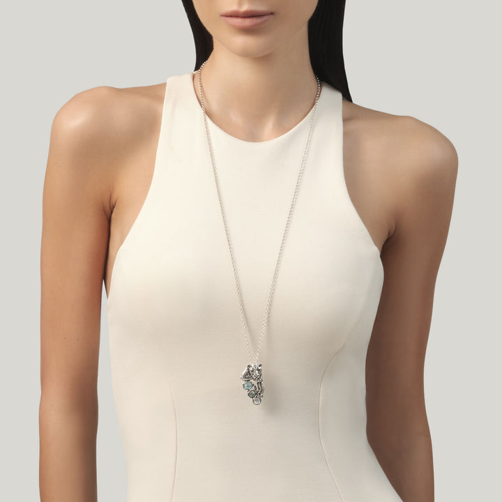 Giovanni Raspini Blue Jaguar Pendant - Necklace in 925 silver, mother of pearl, rock crystal and quartz - 12681