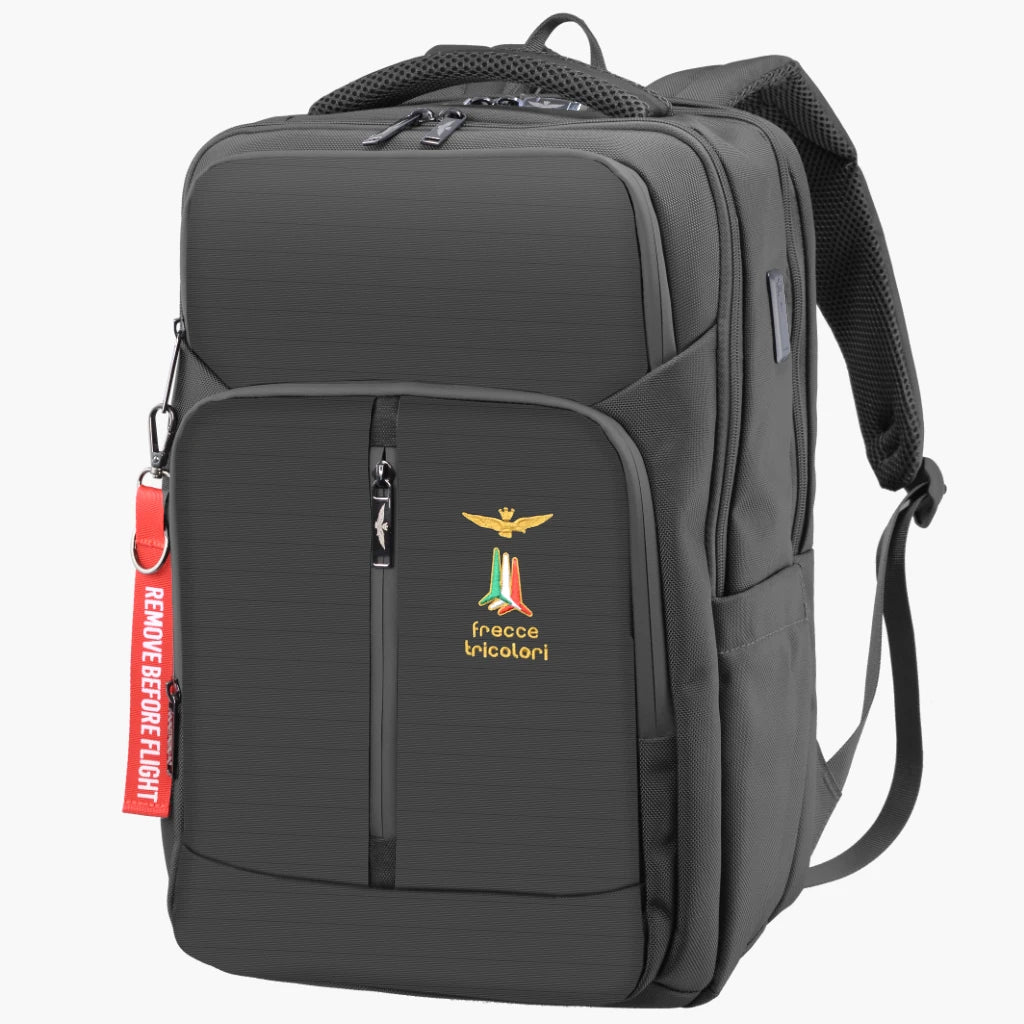 Líne Drone PC Backpack na bhFear