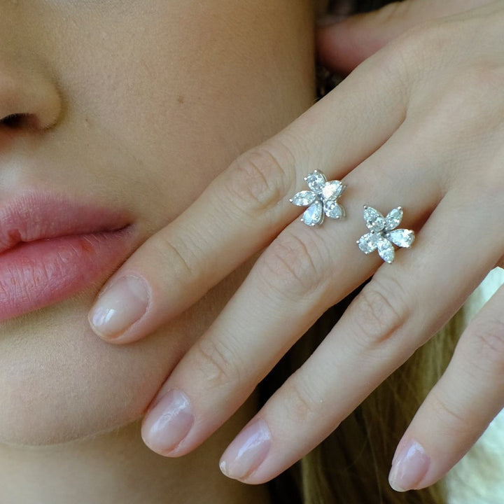 Zydo flower-shaped ring with double element and fancy cut diamonds in yellow gold 55308
