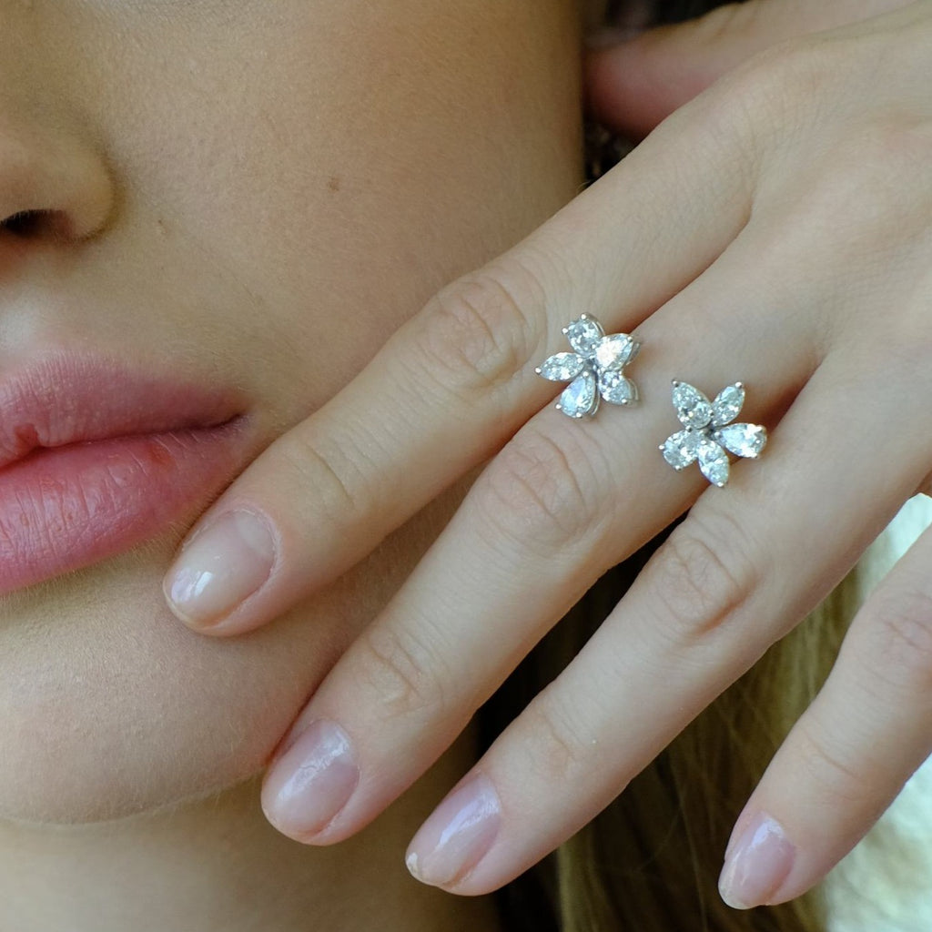 Zydo flower-shaped ring with double element and fancy cut diamonds in rose gold 55384