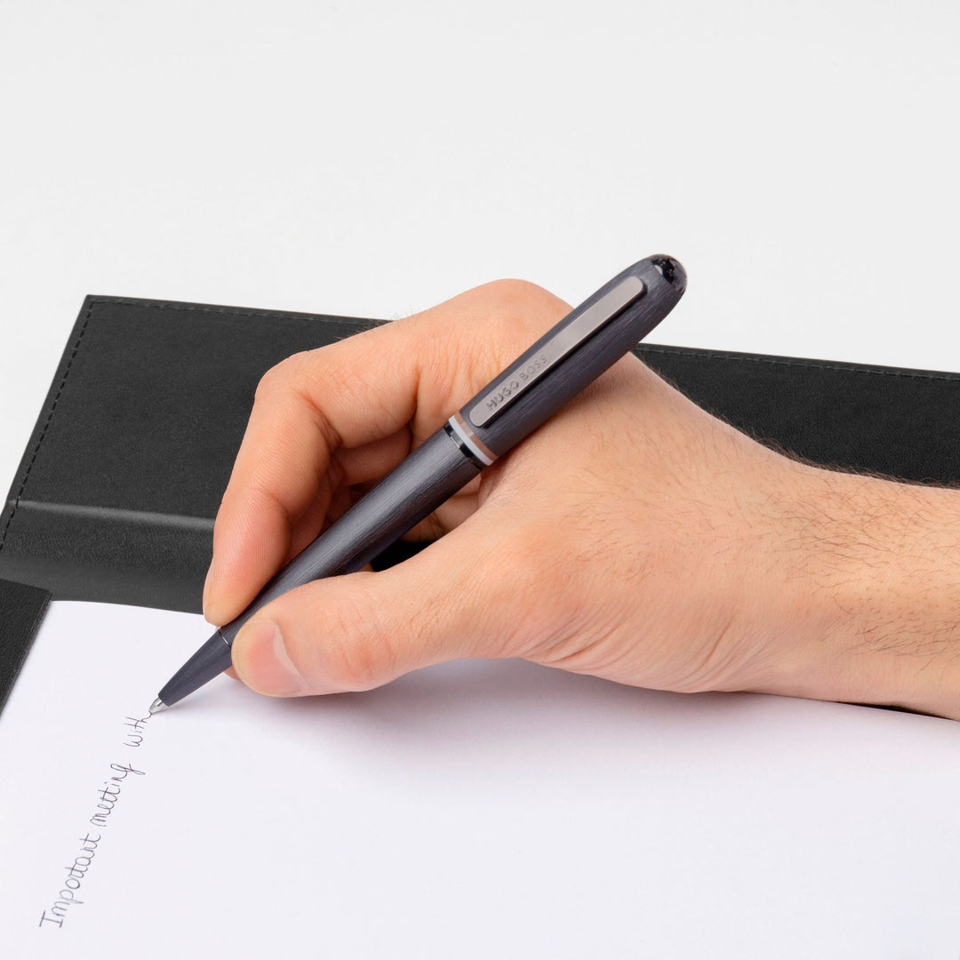 Hugo Boss Contour Iconic ballpoint pen HSH3414D
