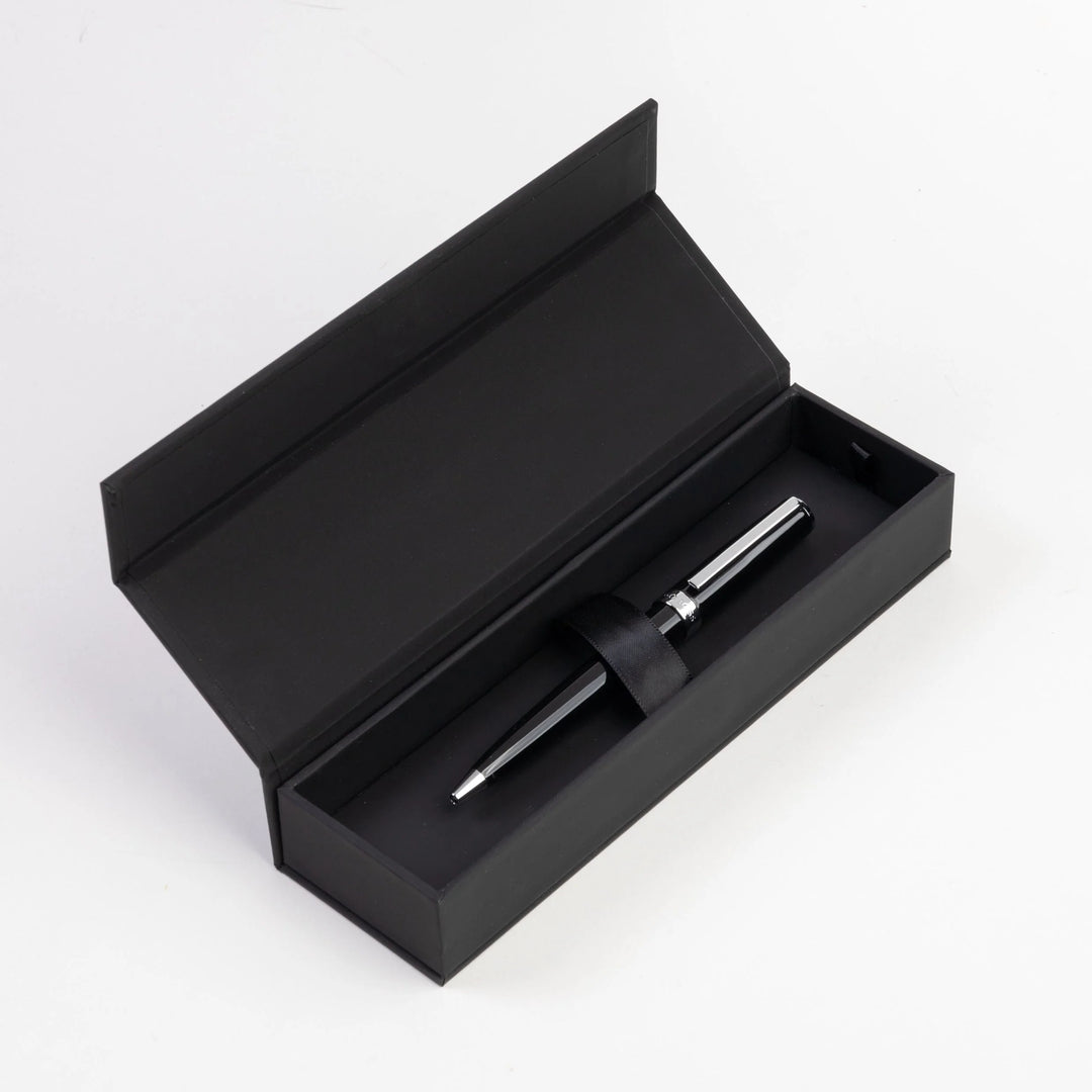 Hugo Boss Pen Pen Sall Gear Deilbhín Black HSN2544A