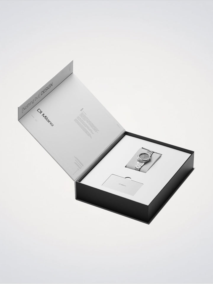 D1 Milano Silver Gleam Ultra Thin Watch 30 mm D1-UTBL39