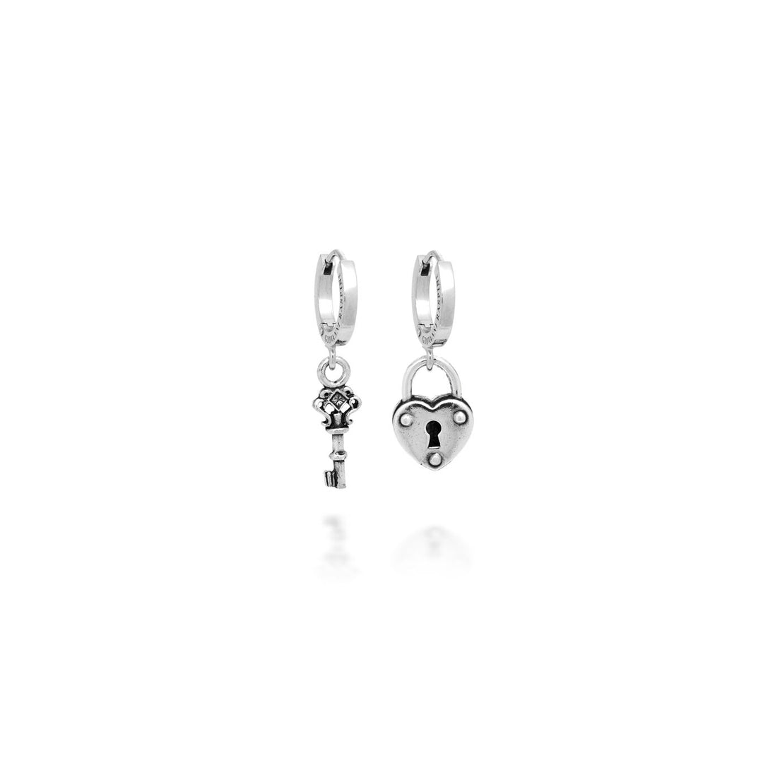 Giovanni Raspini Huggie Earrings Padlock Key 1841