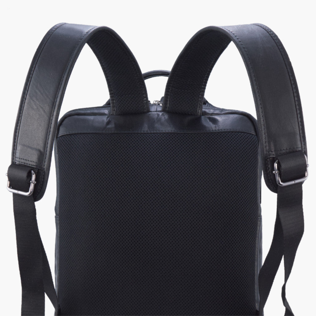 Backpack PC Míleata Air Force i leathar seanré AM305-mo