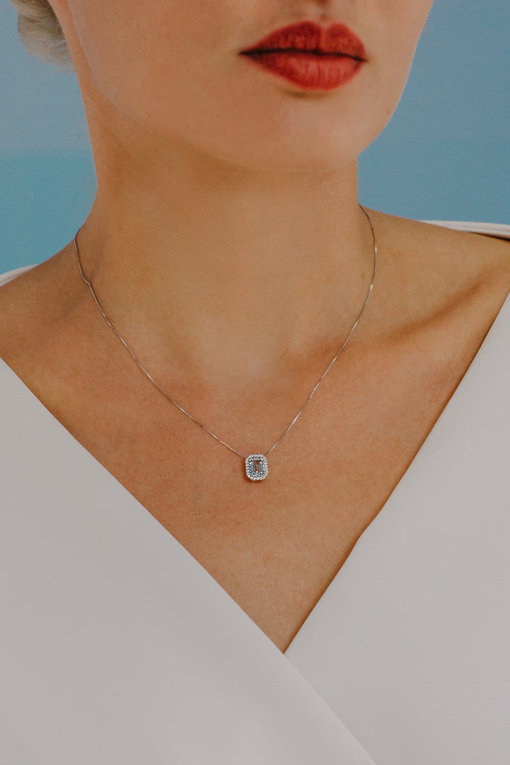 Comete Gold Necklace with Diamonds and Octagonal Aquamarine GLQ287