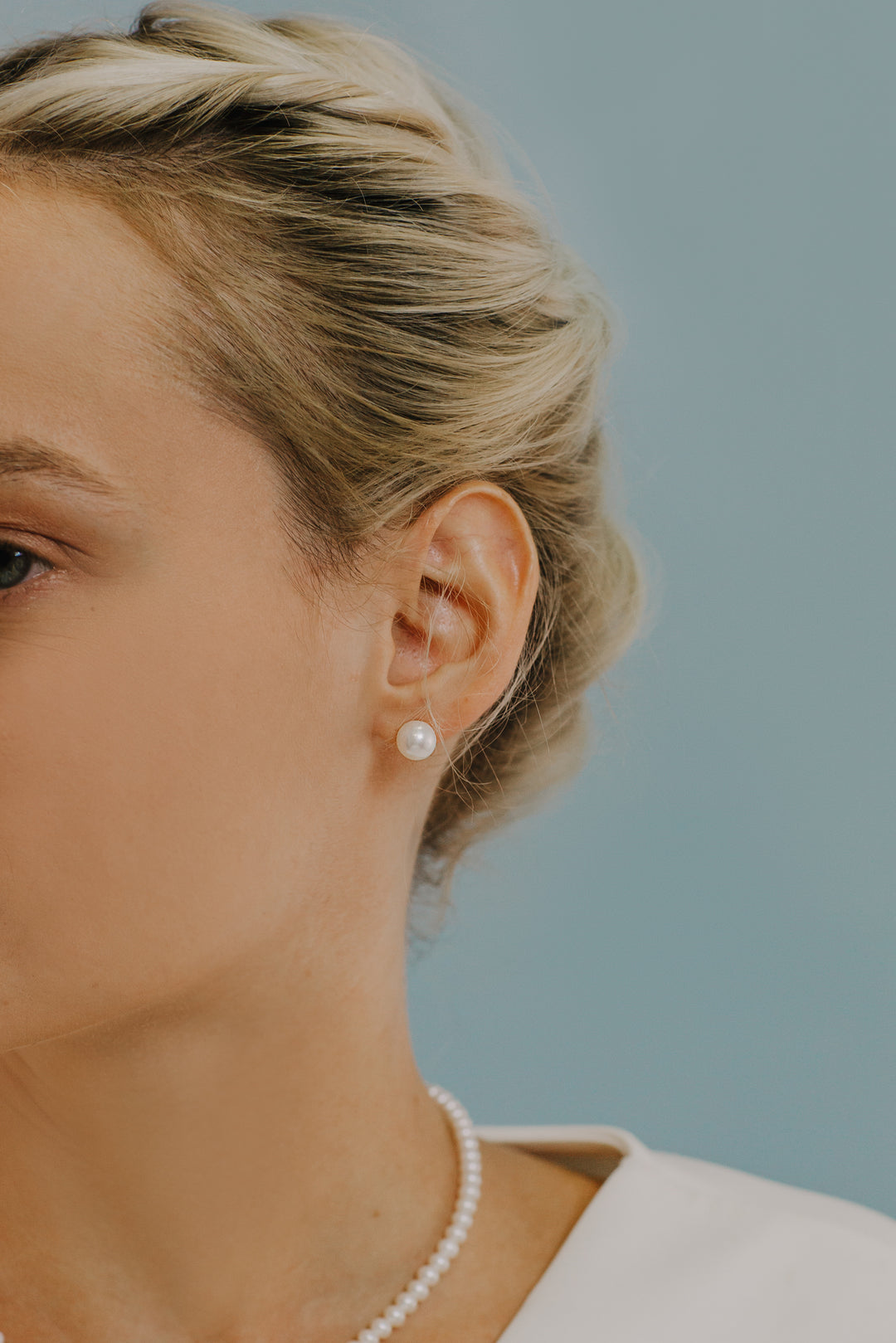 Comete Pearl Earrings in Gold ORP783