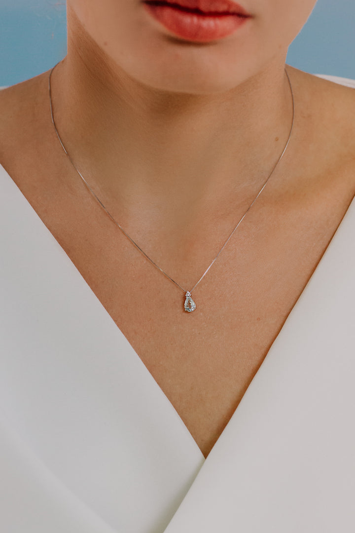 Comete Gold Necklace with Diamonds and Aquamarine Drop GLQ279
