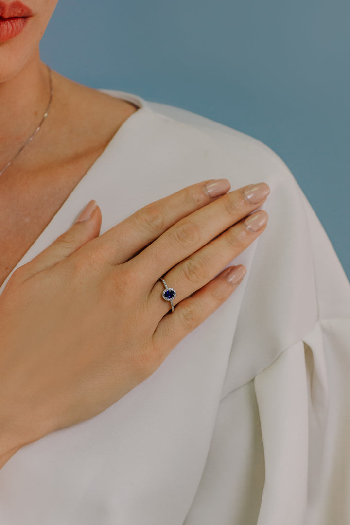 Comete Gold Ring with Diamonds and Oval Blue Sapphire ANB2700