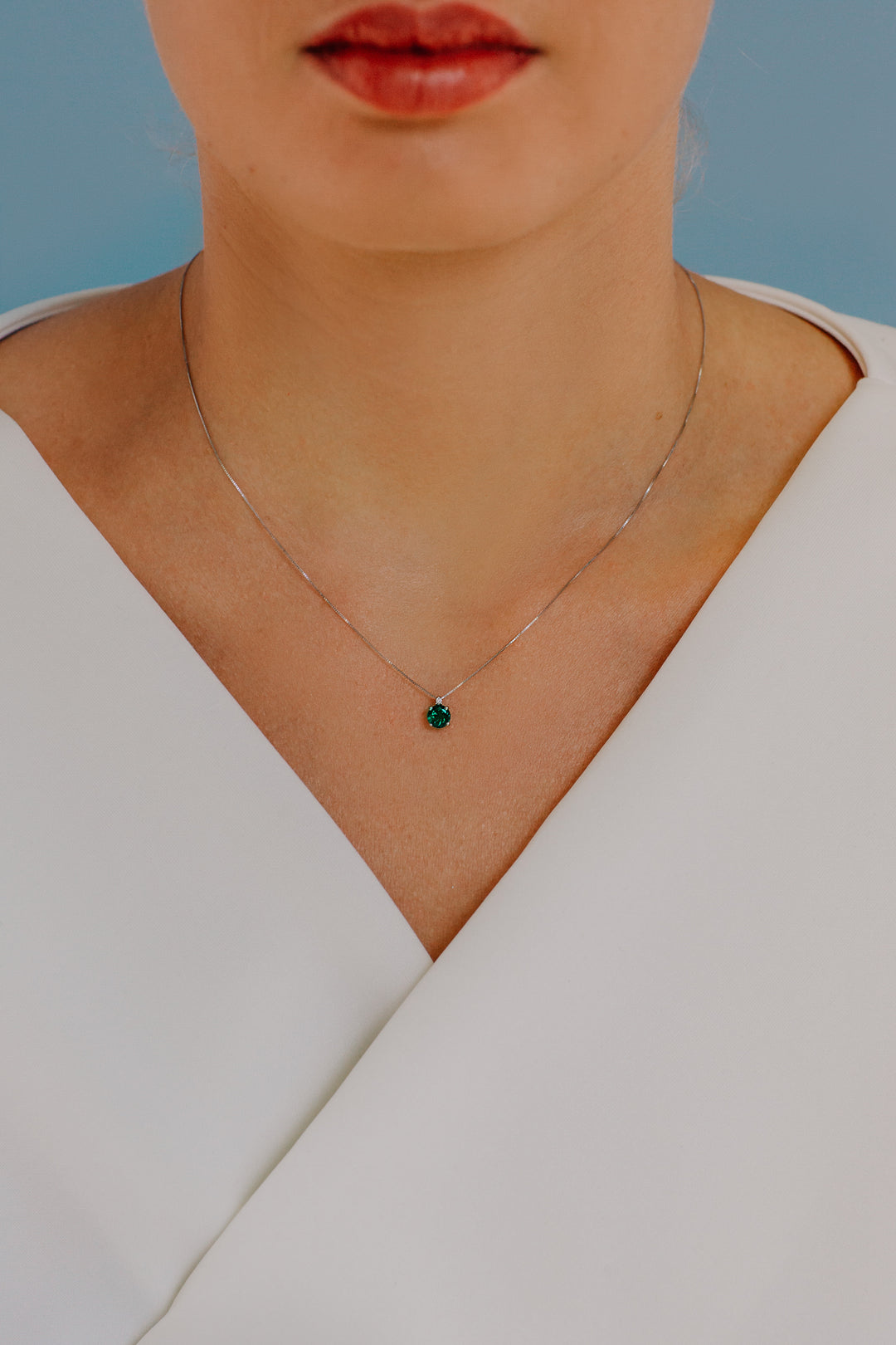 Comete Necklace in Gold, Diamonds and Antique Emerald GLB1514