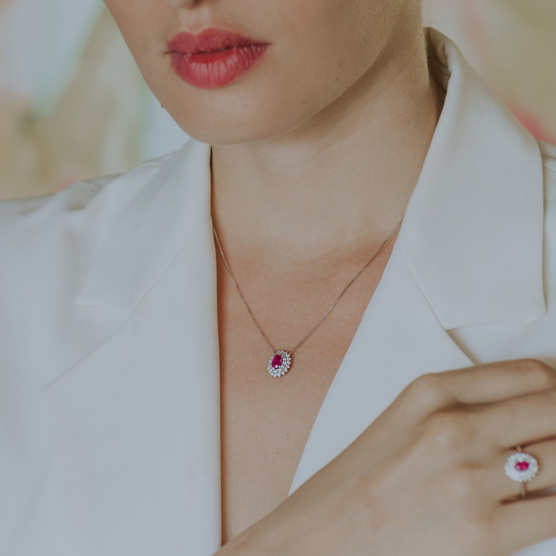 Comete Necklace in Gold, Diamonds and Oval Ruby GLB1602