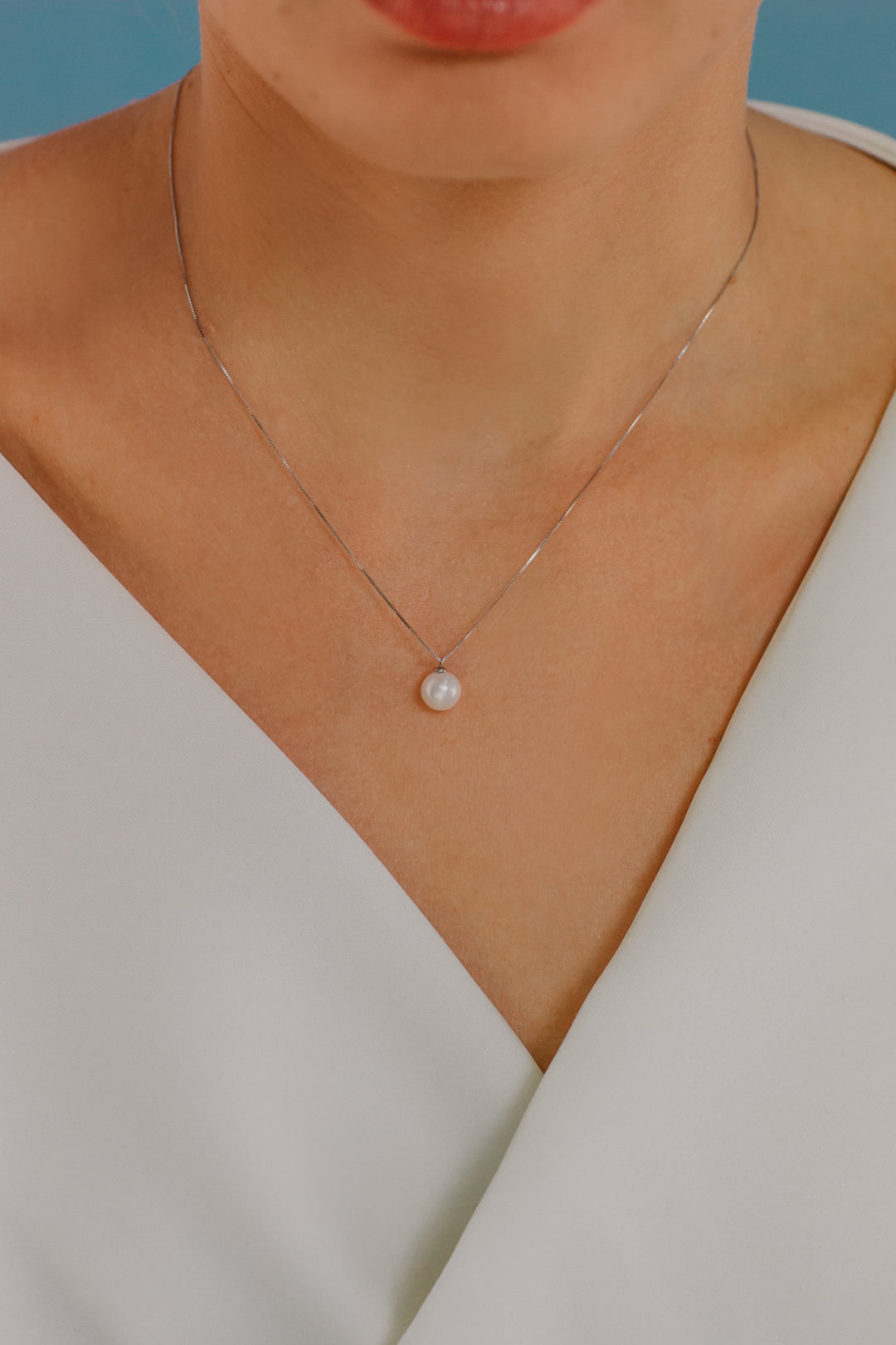 Comete Pearl Necklace in Gold GLP565