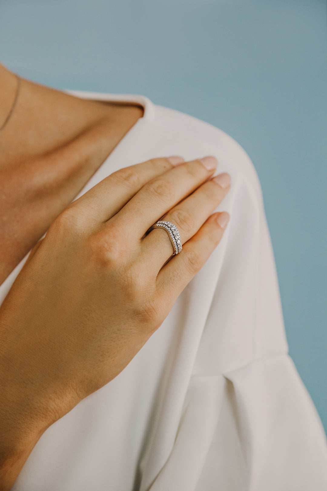 Comete Wave Ring in Gold and Diamonds ANB2492