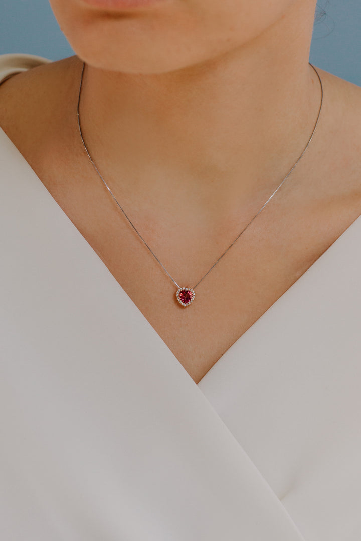 Comete Necklace in Gold, Diamonds and Pink Topaz heart GLB1578
