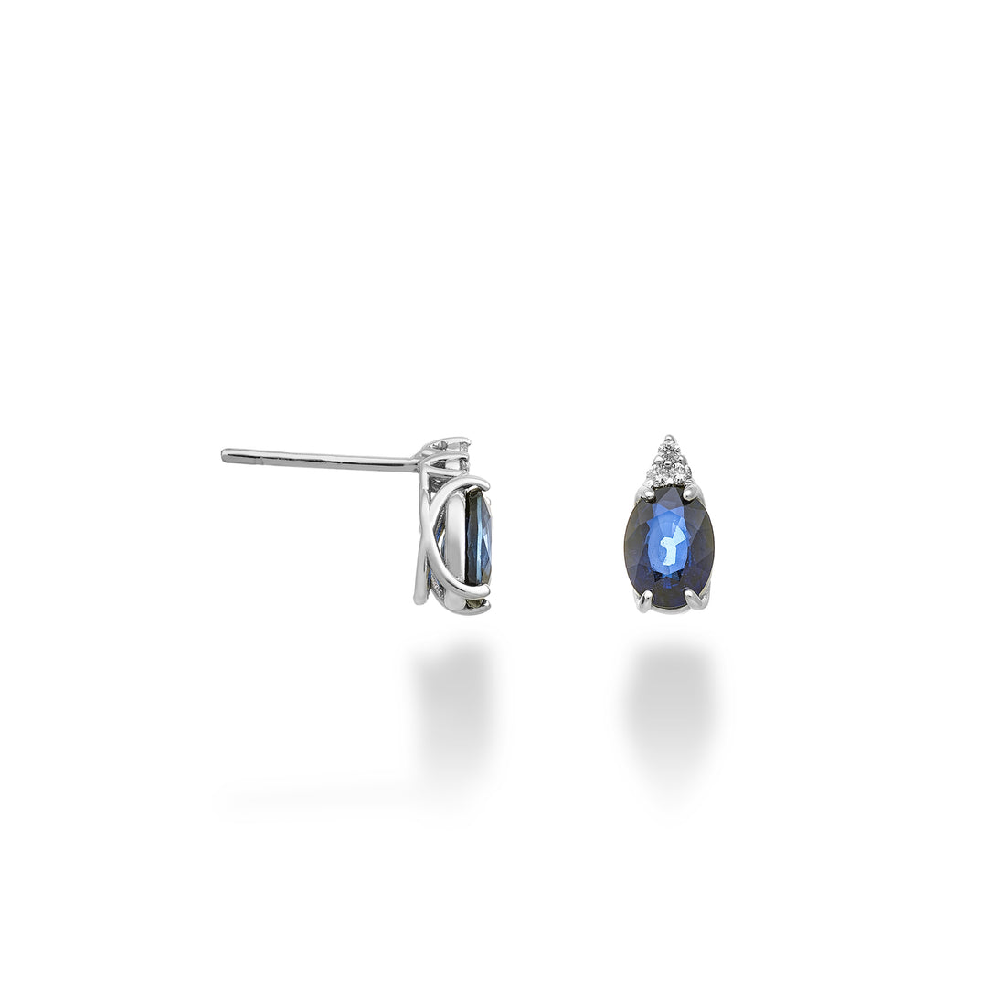 Mikiko or 9k sapphire n. 7x5 oval and three MO5172R4ZFN160 diamonds