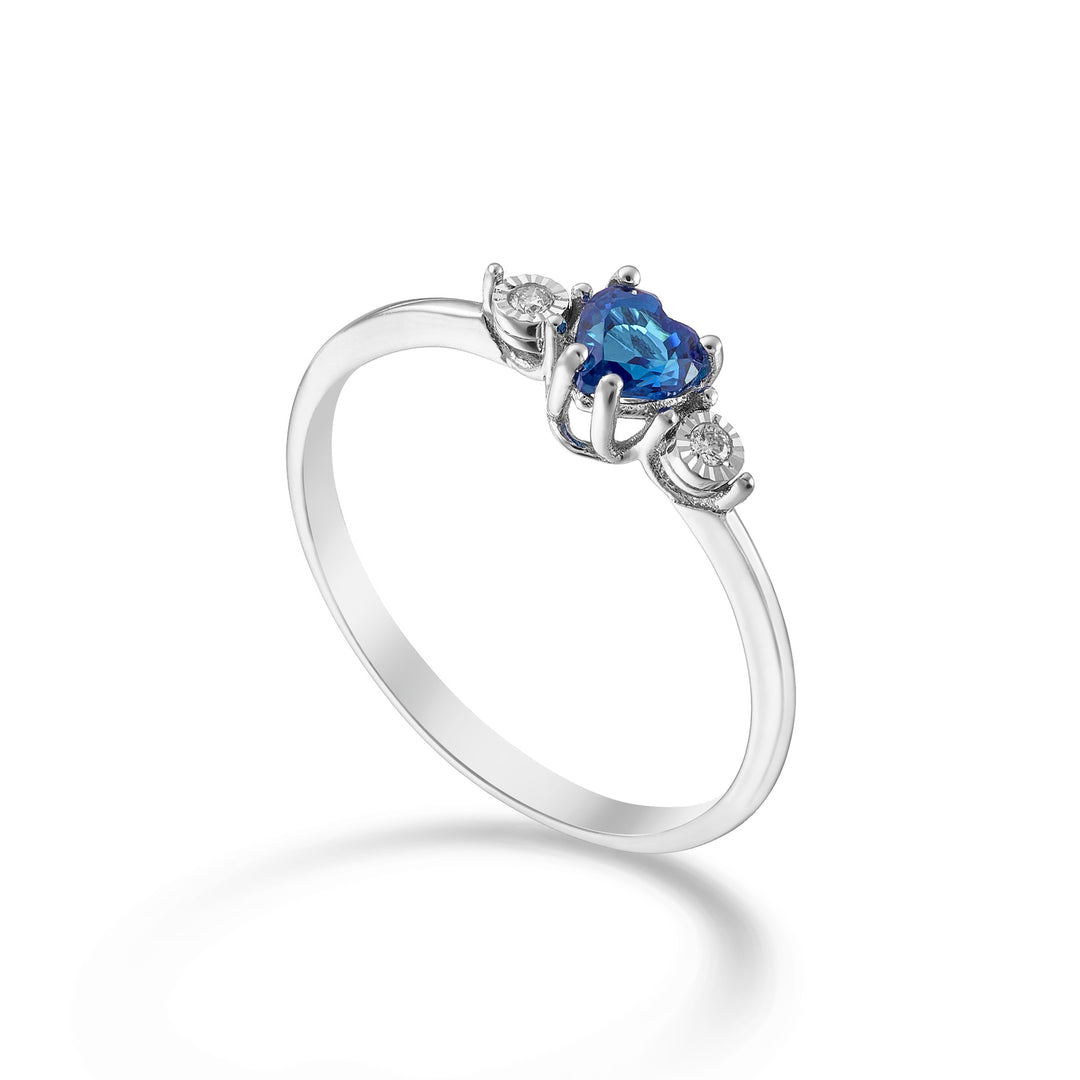 Mikiko an 18k 4x4 heart sapphire and diamonds MA5202O4ZFR