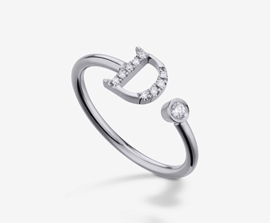 Golay an 9k letter d big white gold diam. ct.0,08 GAFDD2R4