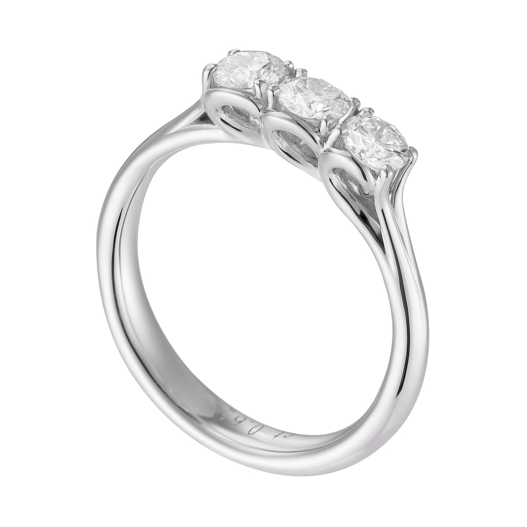 Golay linear trilogy ring in platinum 0.60 ct. ATRL024060DIPT-25149110127