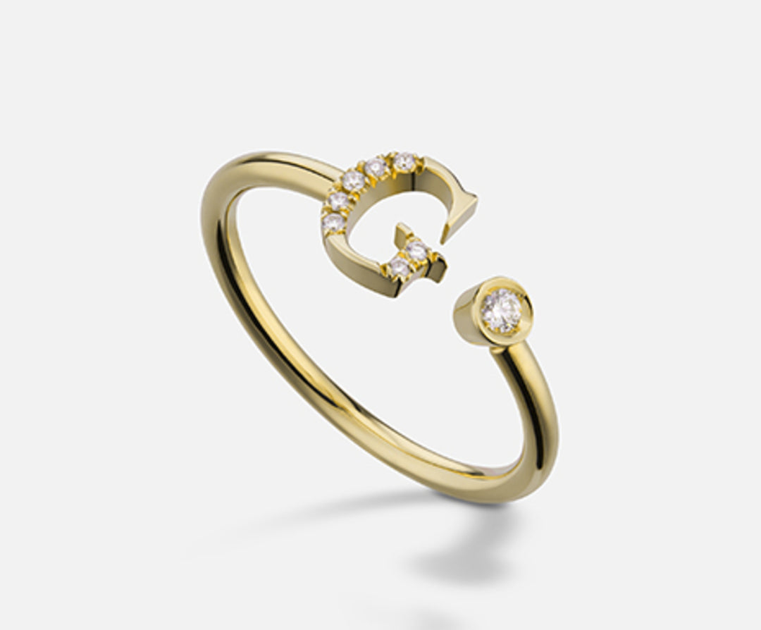 Golay an 9k letter g big yellow gold diam. ct.0.07 GAFGD2R1