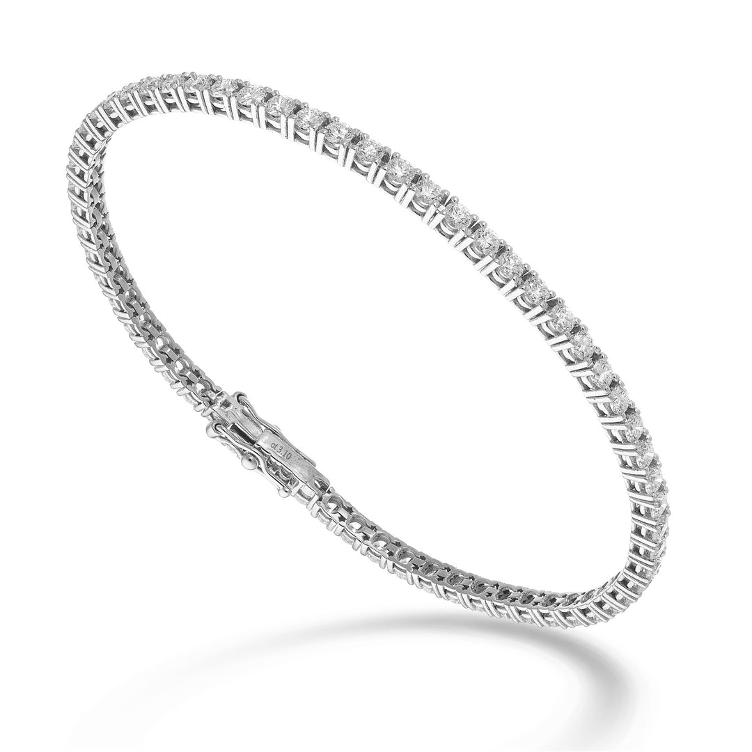 World Diamond Group cast tennis bracelet. light wire ct 0.015 each BTF800D0017-175-26117110146
