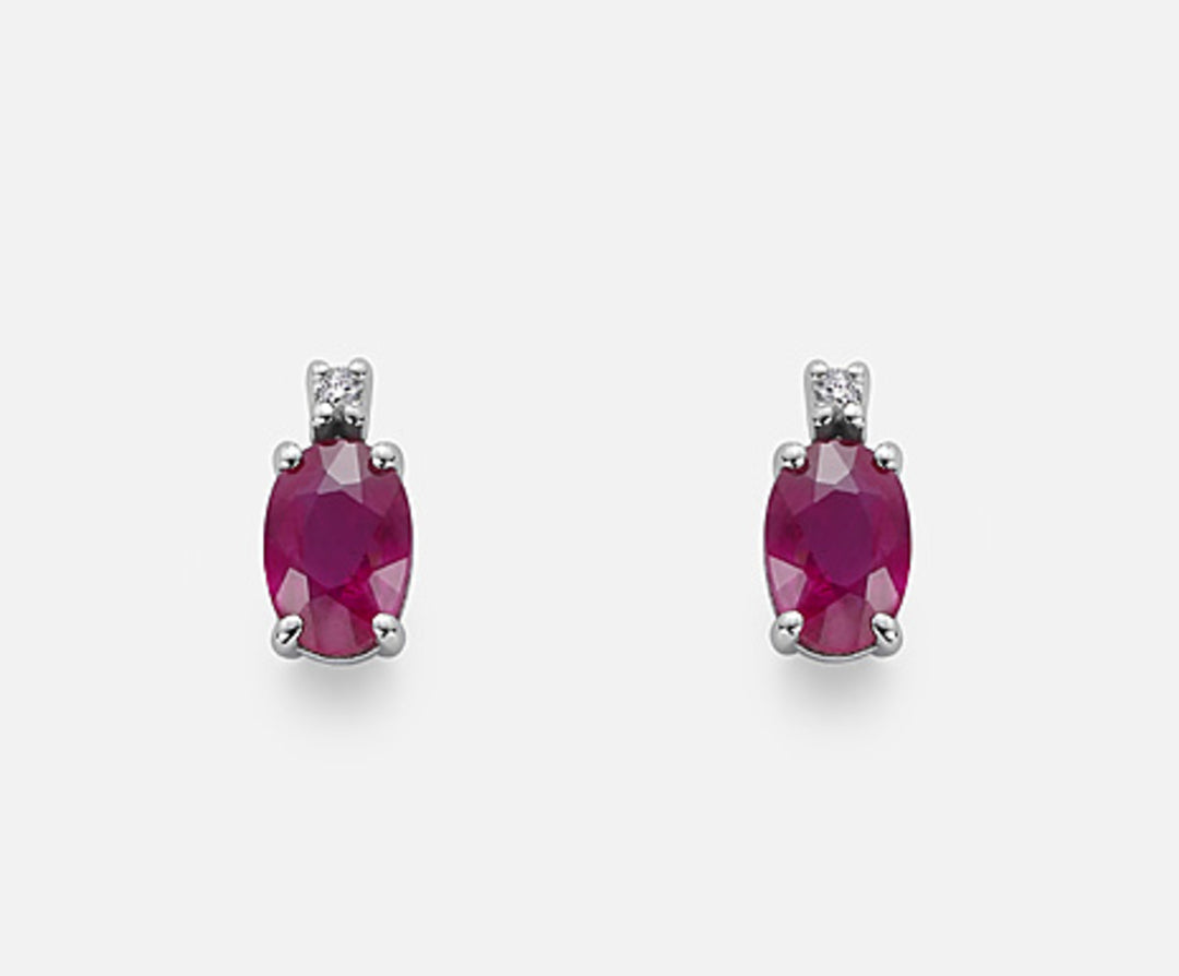 Mikiko or 9k oval ruby ​​6x4 ct.0,80 diam. 0.02 ct MO5023R4RBC
