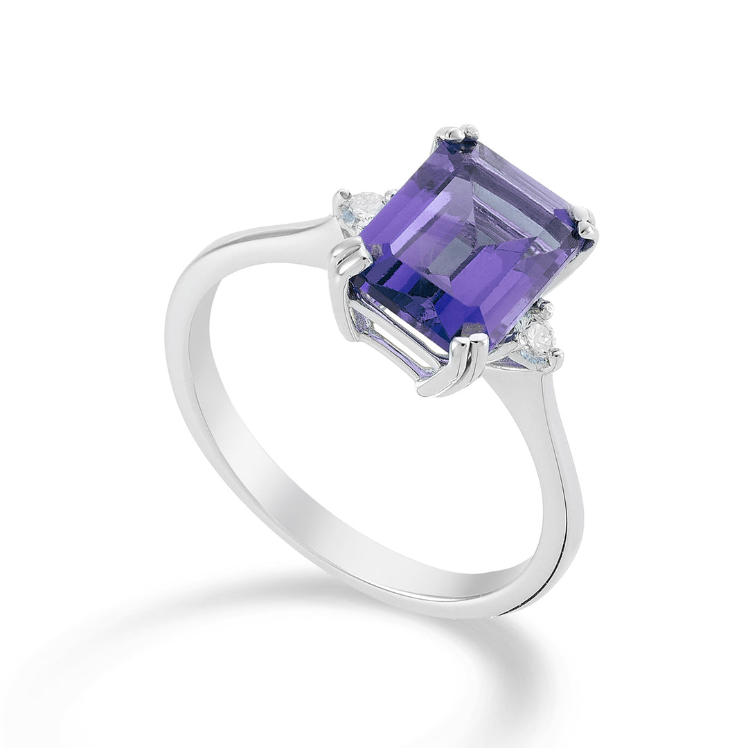 Mikiko an 18k octagonal amethyst 7x9 ct.2.00 diam. ct.0,08 MACL090DIAMET4O4