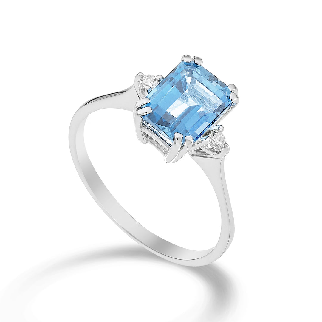Mikiko an 18k octagonal blue topaz 8x6 ct.2,10 diam. ct.0,06 MACL090DITPAZ3O4
