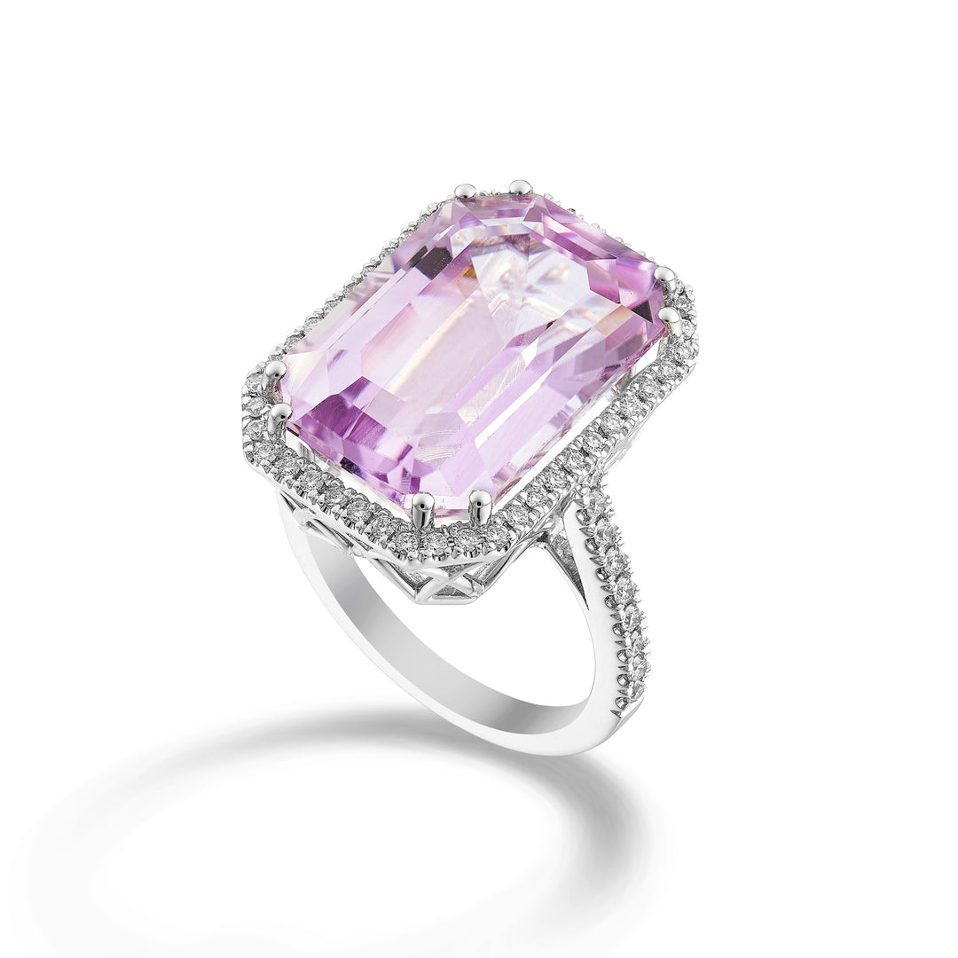 World Diamond Group ring with kunzite oct.17x13 contour and shank inc APU492DKZ1713-24176110012