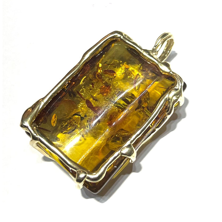 Capodagli Amber pendant, 925 silver setting, yellow gold PVD finish AC 00427