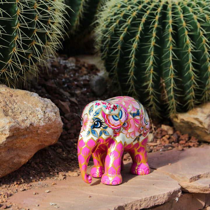 Elephant Parade elephant Belinda 15cm Limited Edition By Khunakorn Muenpang Asia Herd BELINDA 15