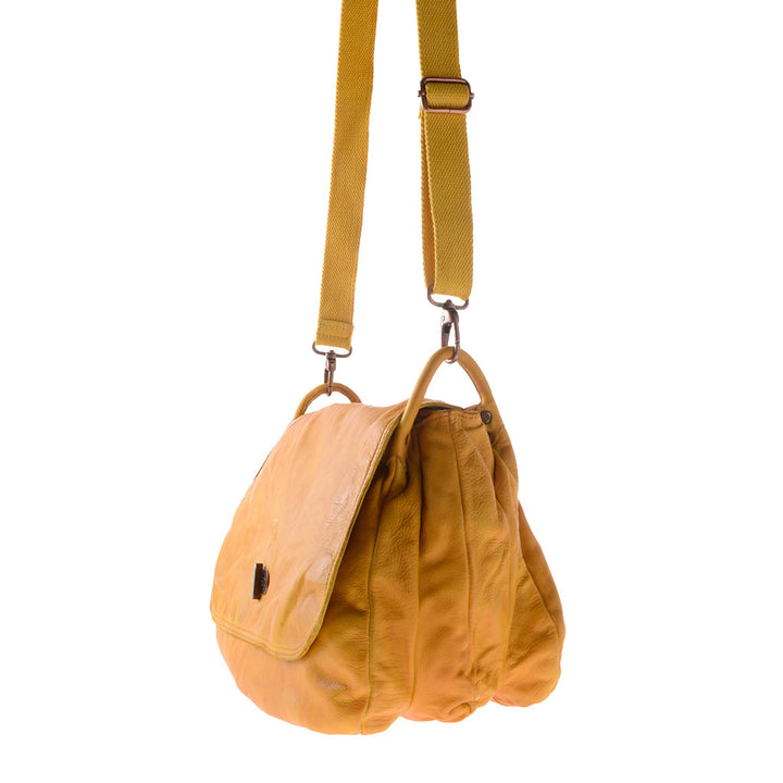 फ्लैप के साथ कपड़े रंगे हुए चमड़े के बड़े धोया कंधे बैग DuDu