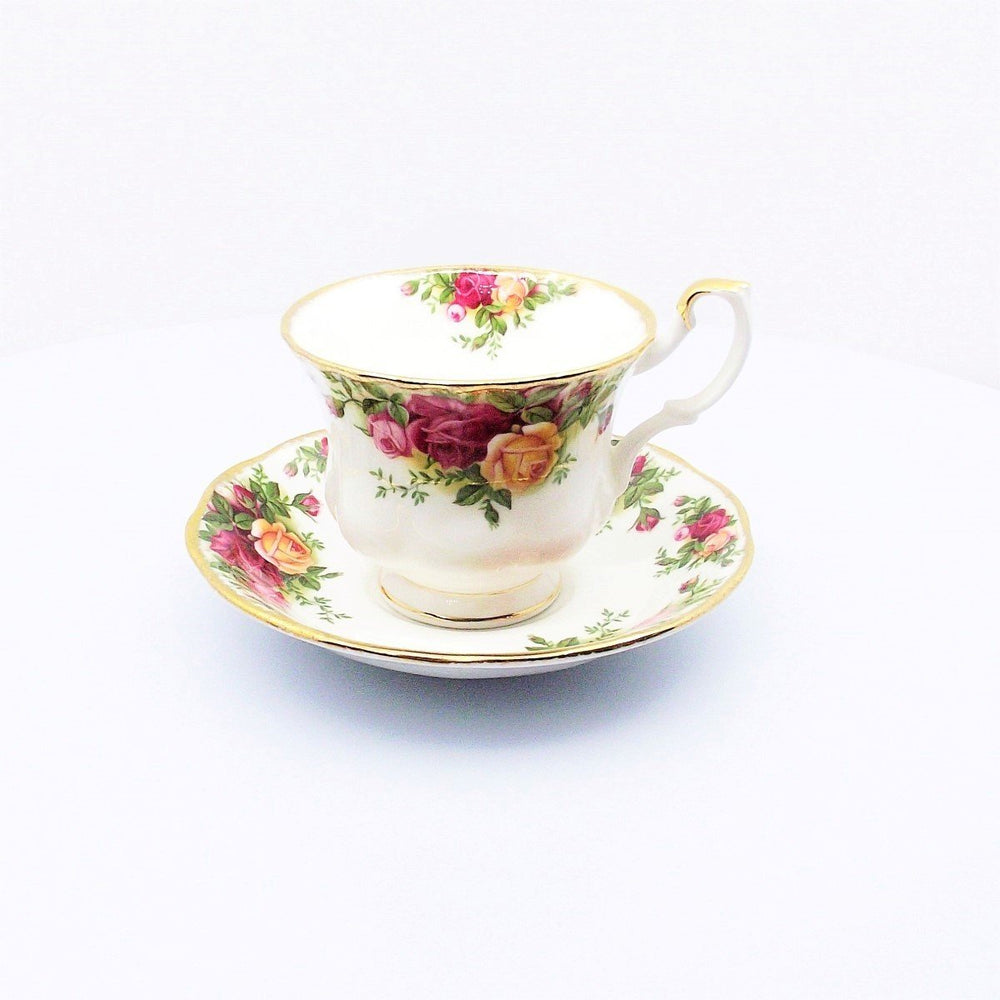 Royal Albert servizio 6 tazzine da caffè Old Country Roses porcellana Bone China finiture oro A/0897 - Gioielleria Capodagli